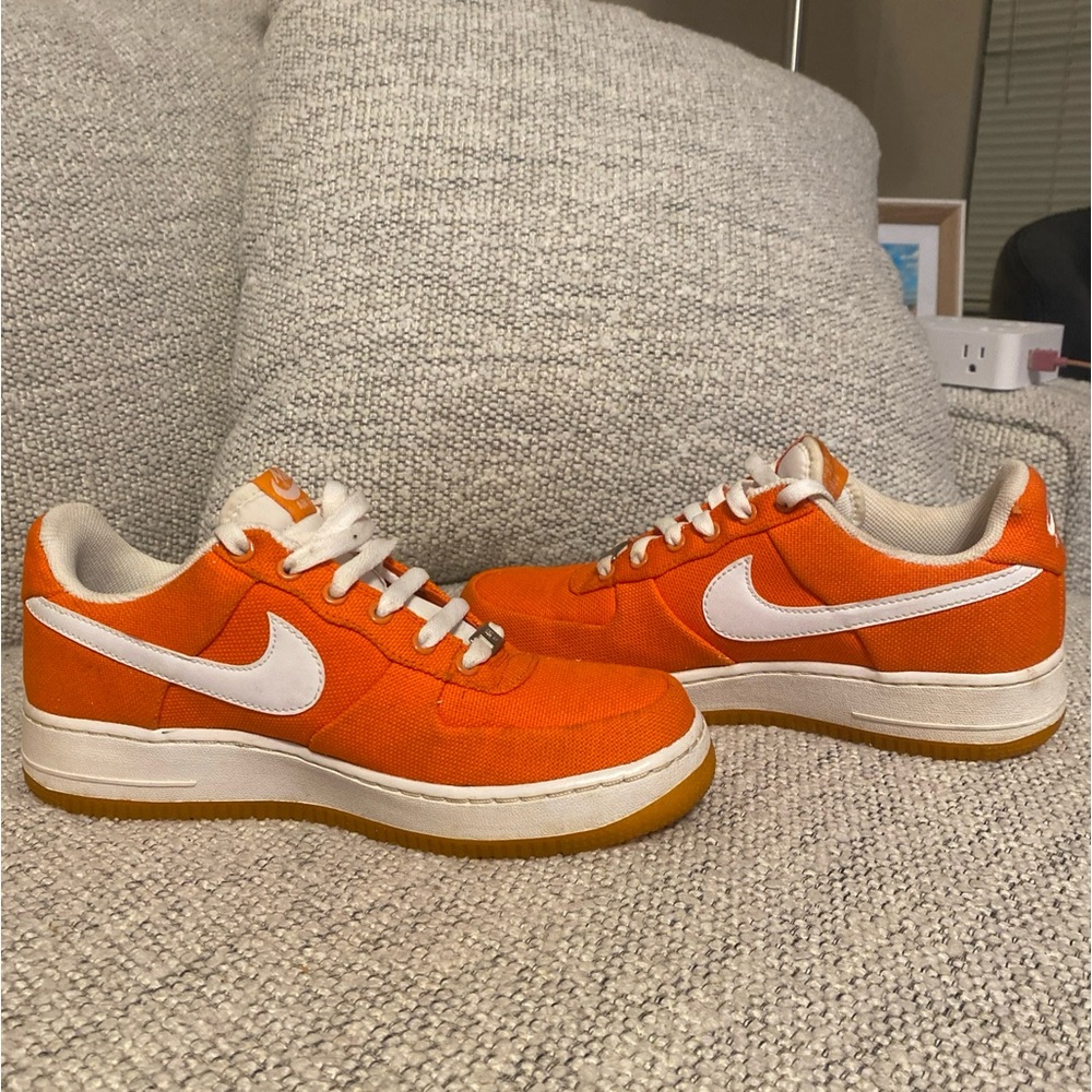 “Orange Peel” Nike orange Air Force 1’s